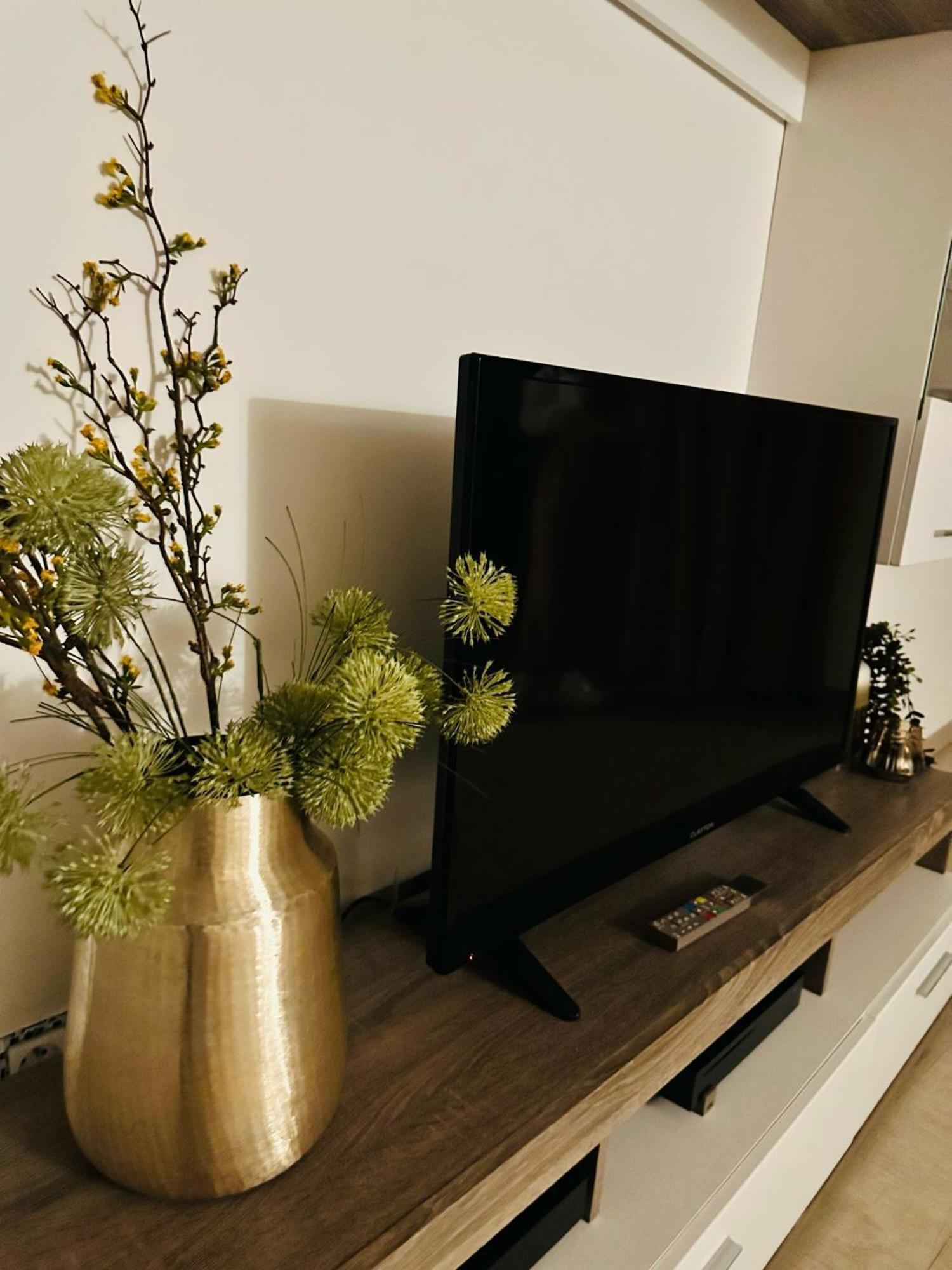 Bulle De Charme Avec Vue Apartment แปร์ปินญอง ภายนอก รูปภาพ