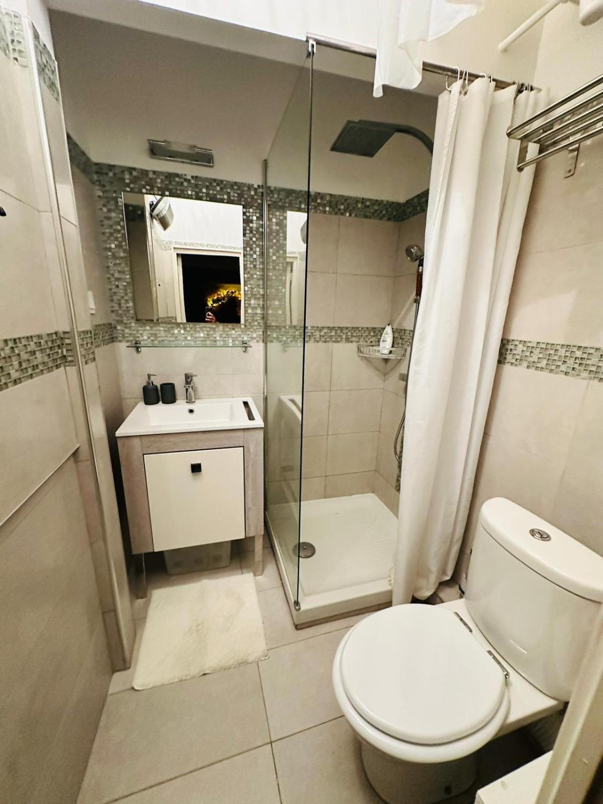 Bulle De Charme Avec Vue Apartment แปร์ปินญอง ภายนอก รูปภาพ